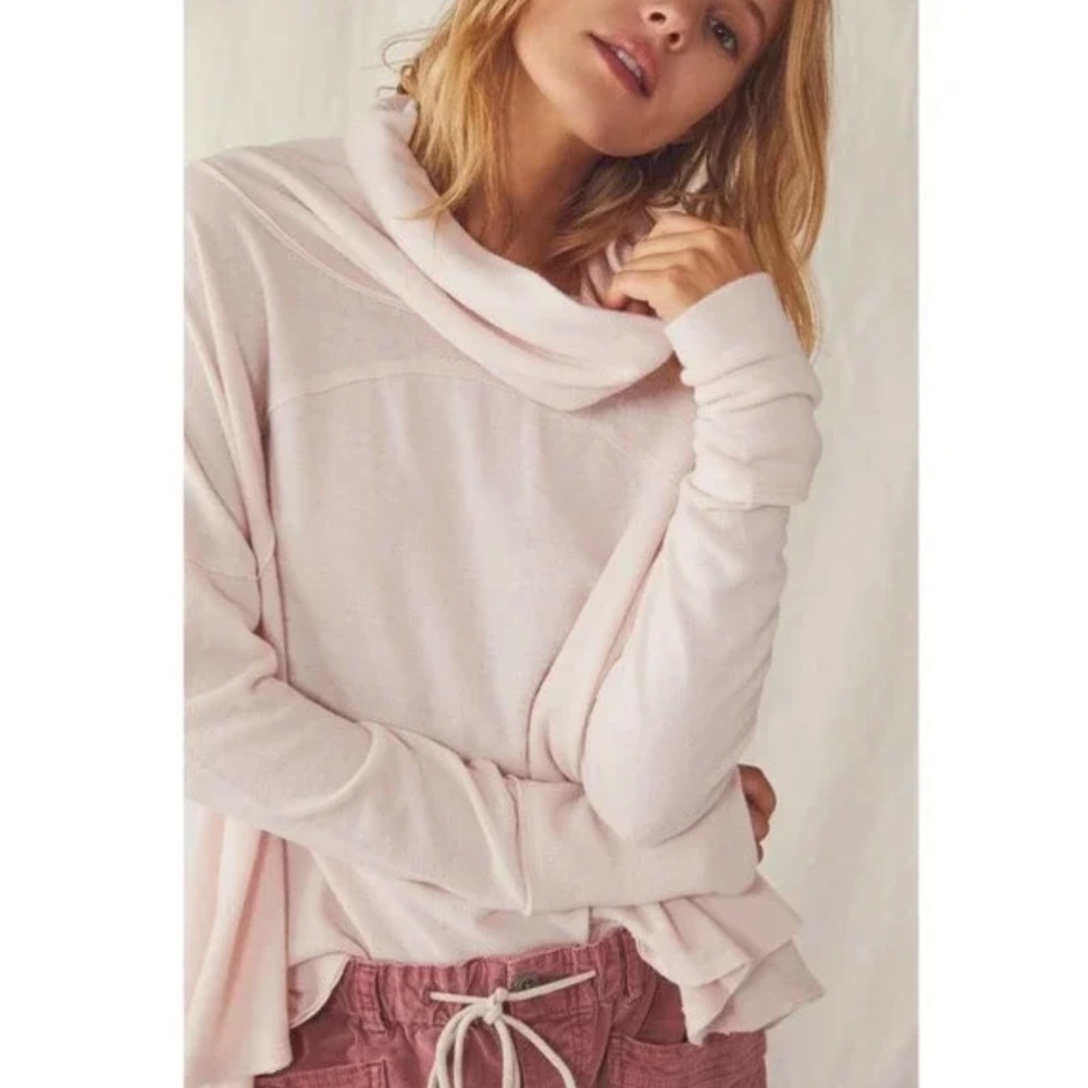 Free People Cozy Time Funnel Top